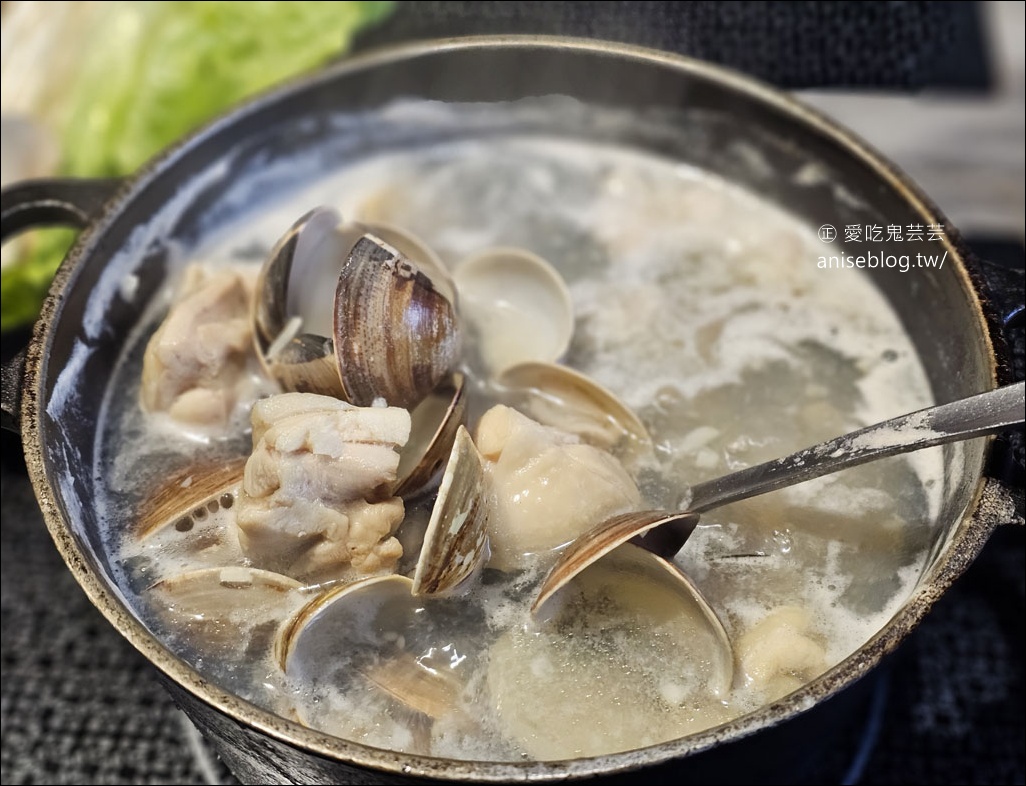 福柒涮涮鍋-桃園藝文店，蔬菜麵食自助吧、冰淇淋、霜淇淋、豆花奶酪吃到飽