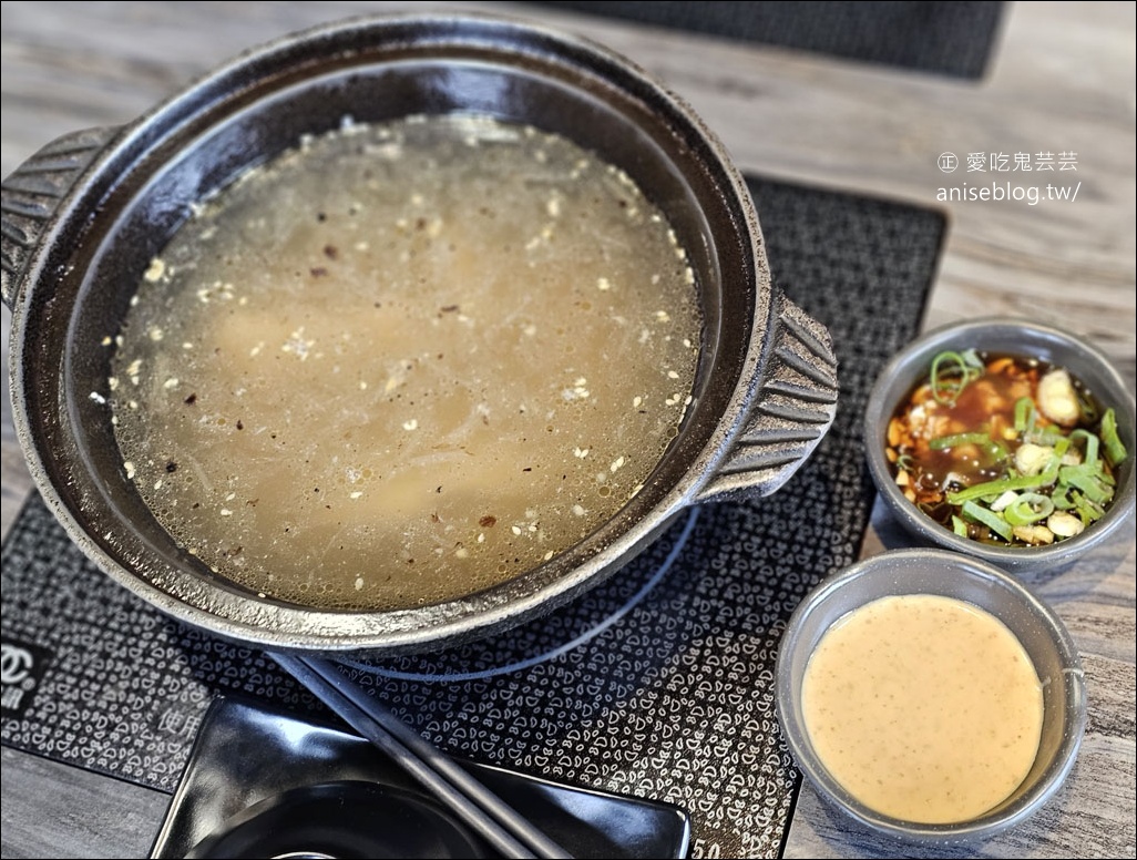 福柒涮涮鍋-桃園藝文店，蔬菜麵食自助吧、冰淇淋、霜淇淋、豆花奶酪吃到飽