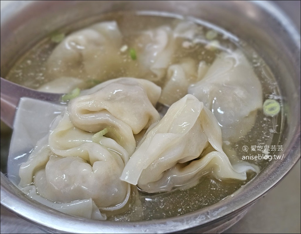 阿章麵店，南投菜市場內日間部的美味在地麵食