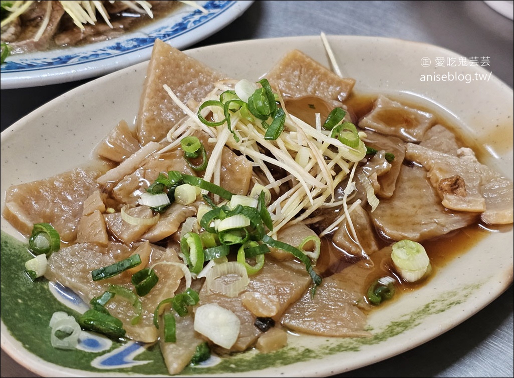 阿章麵店，南投菜市場內日間部的美味在地麵食