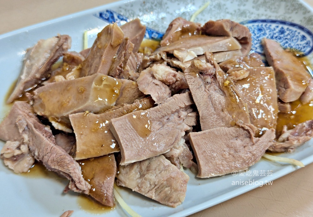 楊切仔麵，黑白切小菜豐富美味，桃園市深夜食堂(姊姊食記)