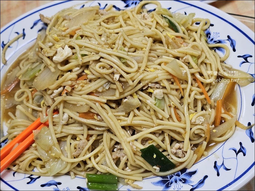 雙溪大眾餐館，龍蝦炒菜脯招牌必點 (外掛海山餅舖、蔡冰) (文末菜單)