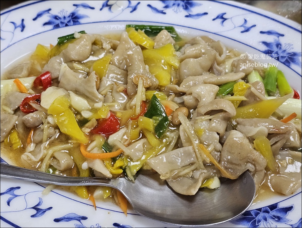 雙溪大眾餐館,龍蝦炒菜脯招牌必點 (外掛海山餅舖、蔡冰) (文末菜單) 雙溪大眾餐館,龍蝦炒菜脯招牌必點 (外掛海山餅舖、蔡冰) (文末菜單)