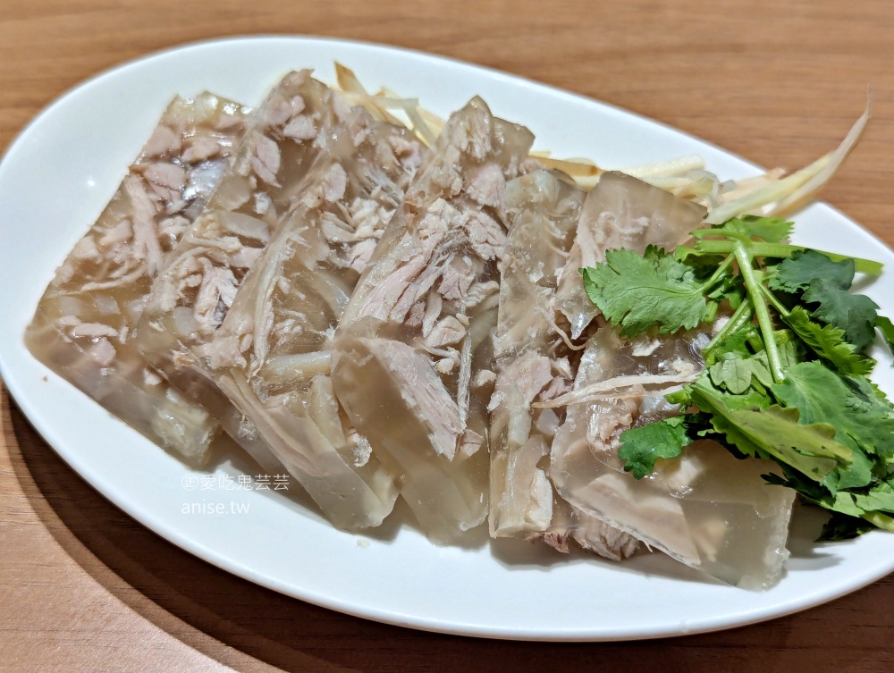 王德福滷担,直接收錄為愛店的美味小吃,新店美食(姊姊食記) 王德福滷担,直接收錄為愛店的美味小吃,新店美食(姊姊食記)