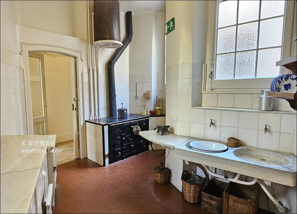 米拉之家Casa Milà，高第最具代表性的建築之一 (世界文化遺產)