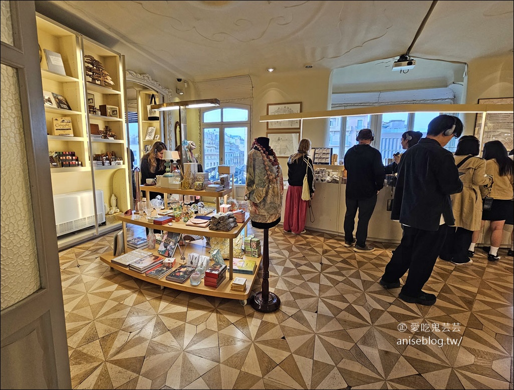 米拉之家Casa Milà，高第最具代表性的建築之一 (世界文化遺產)