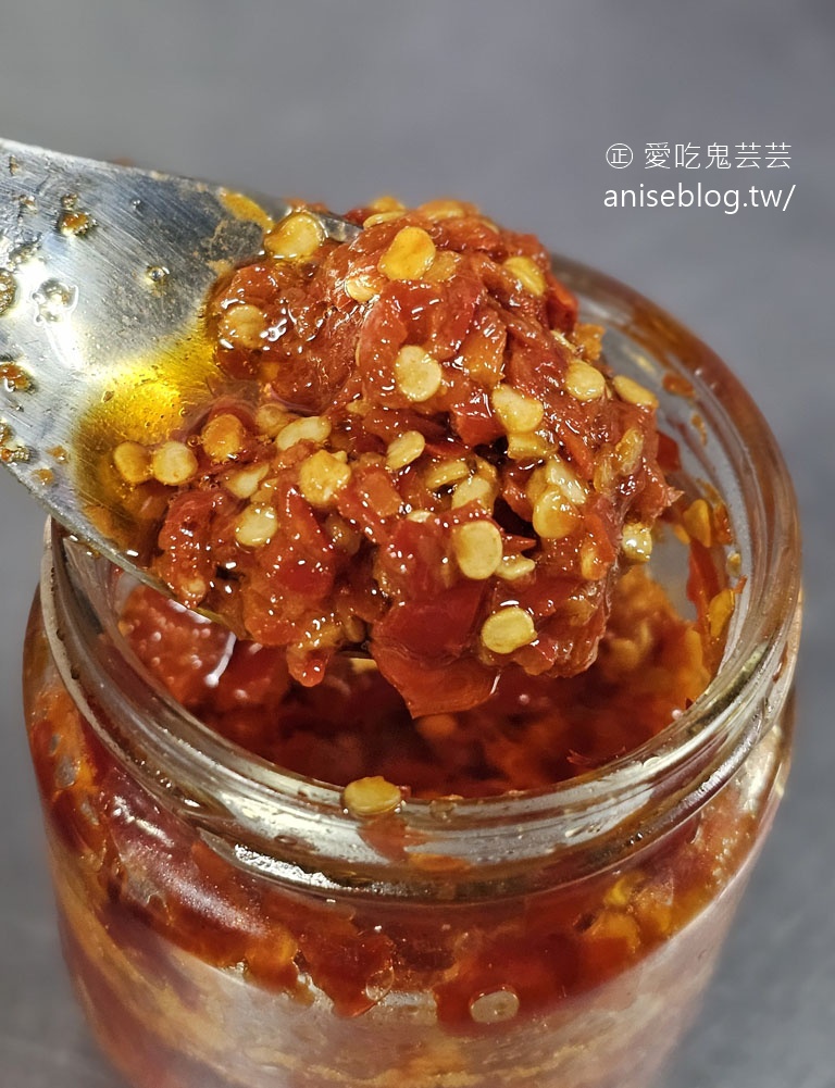 雨傘店/阿川麵店，在地人愛吃的個性麵店，營業時間不定