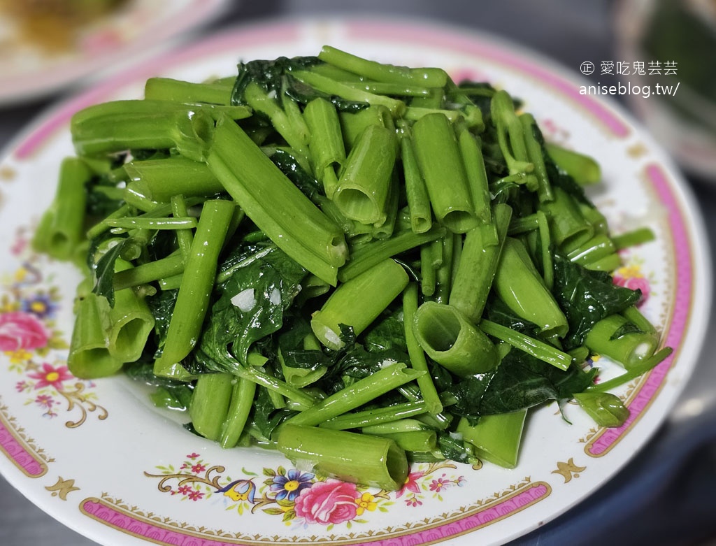 雨傘店/阿川麵店，在地人愛吃的個性麵店，營業時間不定