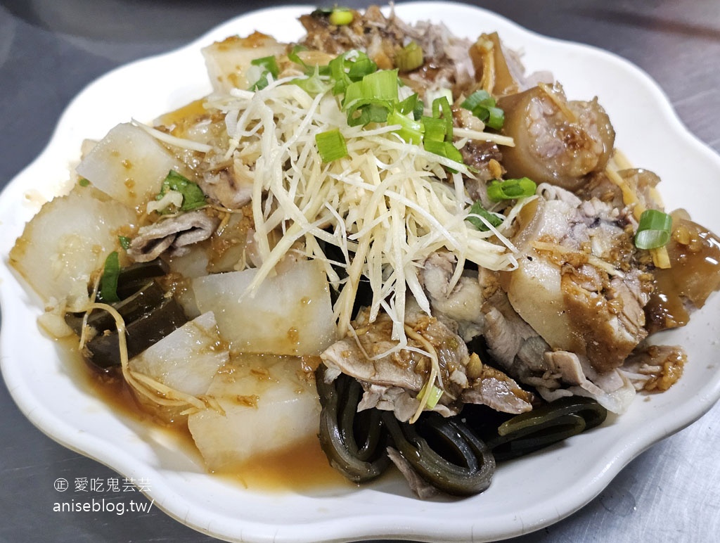 雨傘店/阿川麵店，在地人愛吃的個性麵店，營業時間不定