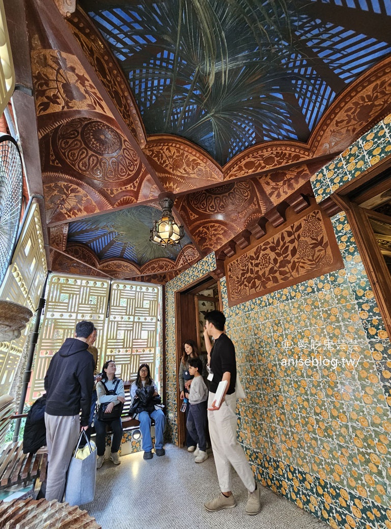 維森斯之家（ Casa Vicens），高第的第一個建築作品，融合東方元素的花不溜丟磁磚風，世界文化遺產