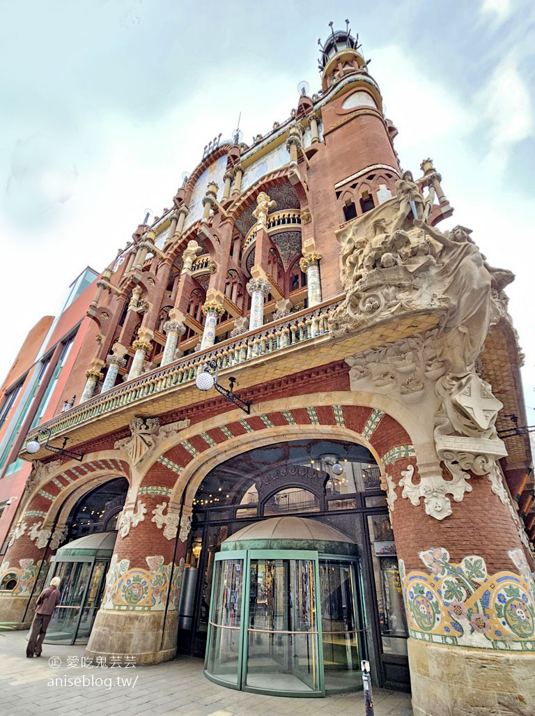 加泰隆尼亞音樂宮，巴塞隆納唯一的現代主義音樂廳 (世界文化遺產)