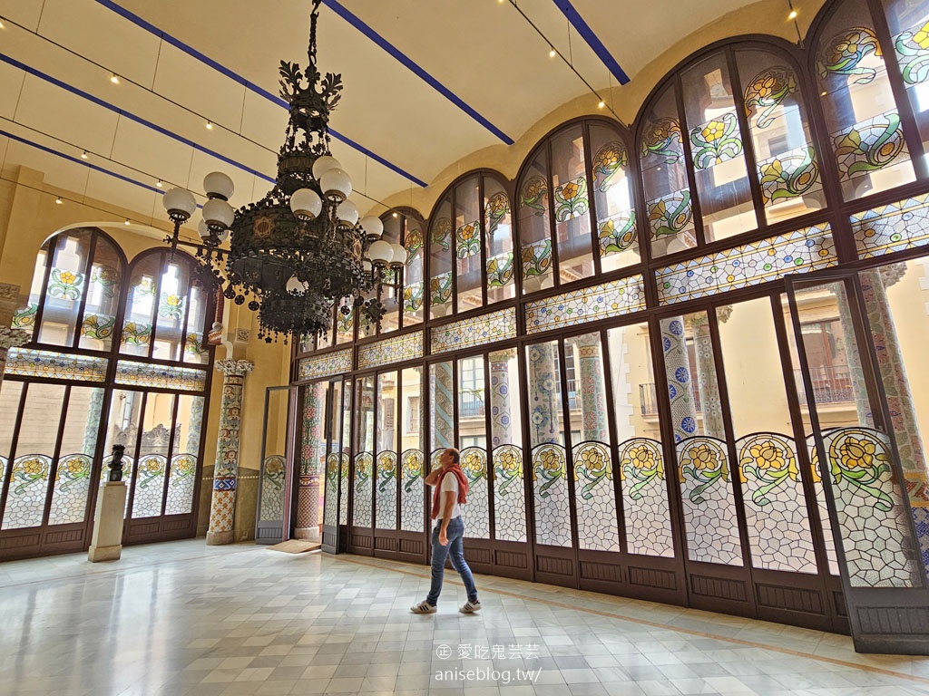 加泰隆尼亞音樂宮，巴塞隆納唯一的現代主義音樂廳 (世界文化遺產)