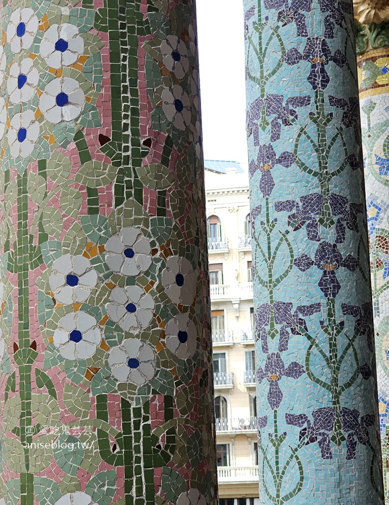 加泰隆尼亞音樂宮，巴塞隆納唯一的現代主義音樂廳 (世界文化遺產)