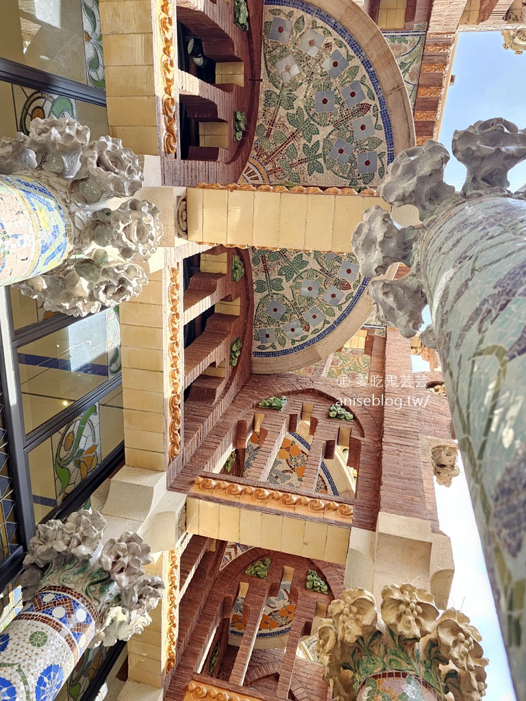 加泰隆尼亞音樂宮，巴塞隆納唯一的現代主義音樂廳 (世界文化遺產)