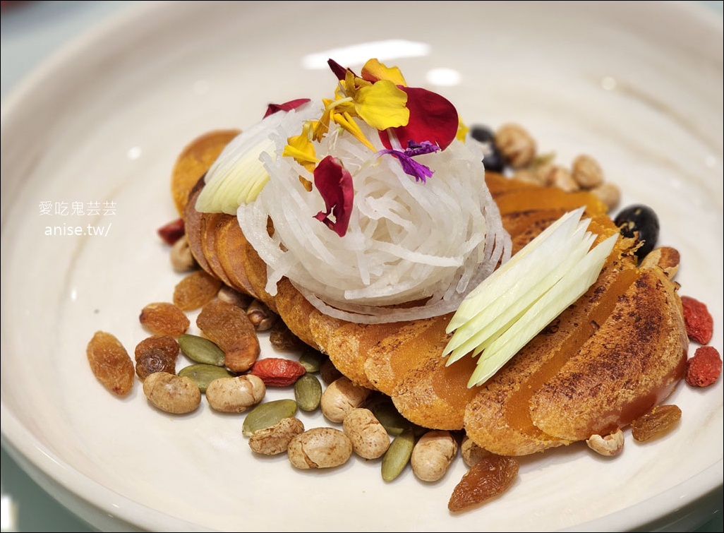 台北雅悅 (新天地餐飲集團)，南港婚宴會館，80週年價格實惠又彭派！