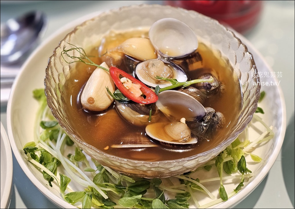 台北雅悅 (新天地餐飲集團)，南港婚宴會館，80週年價格實惠又彭派！