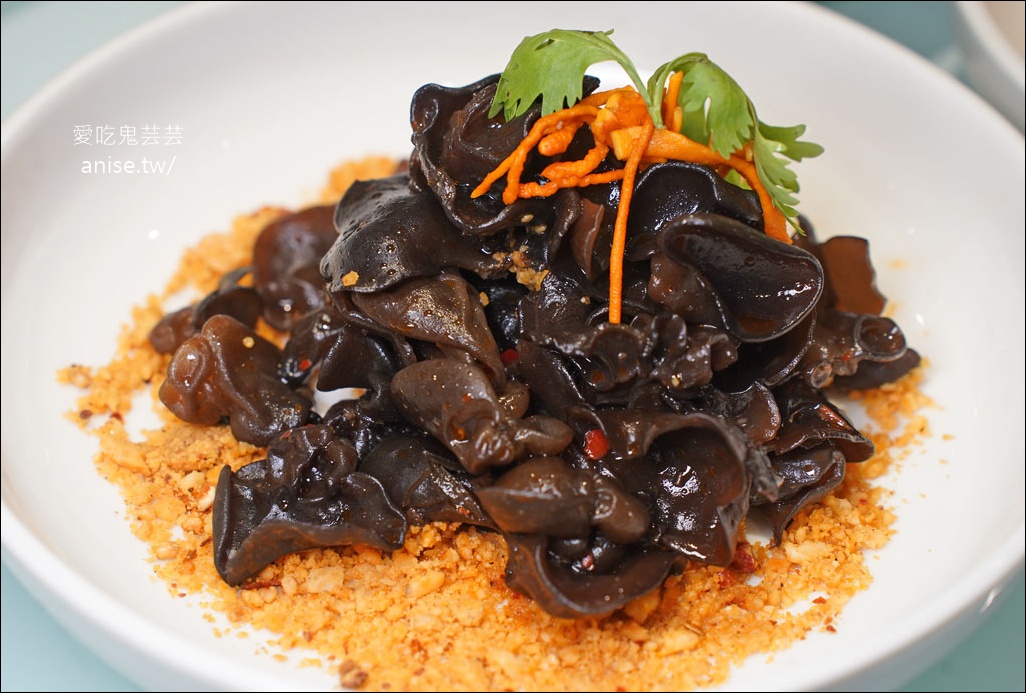 台北雅悅 (新天地餐飲集團)，南港婚宴會館，80週年價格實惠又彭派！