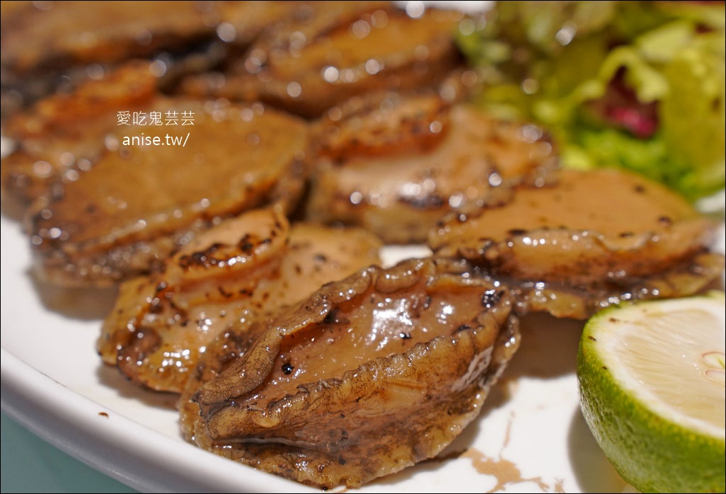 台北雅悅 (新天地餐飲集團)，南港婚宴會館，80週年價格實惠又彭派！