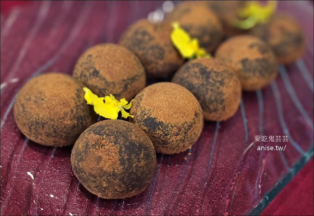 台北雅悅 (新天地餐飲集團)，南港婚宴會館，80週年價格實惠又彭派！