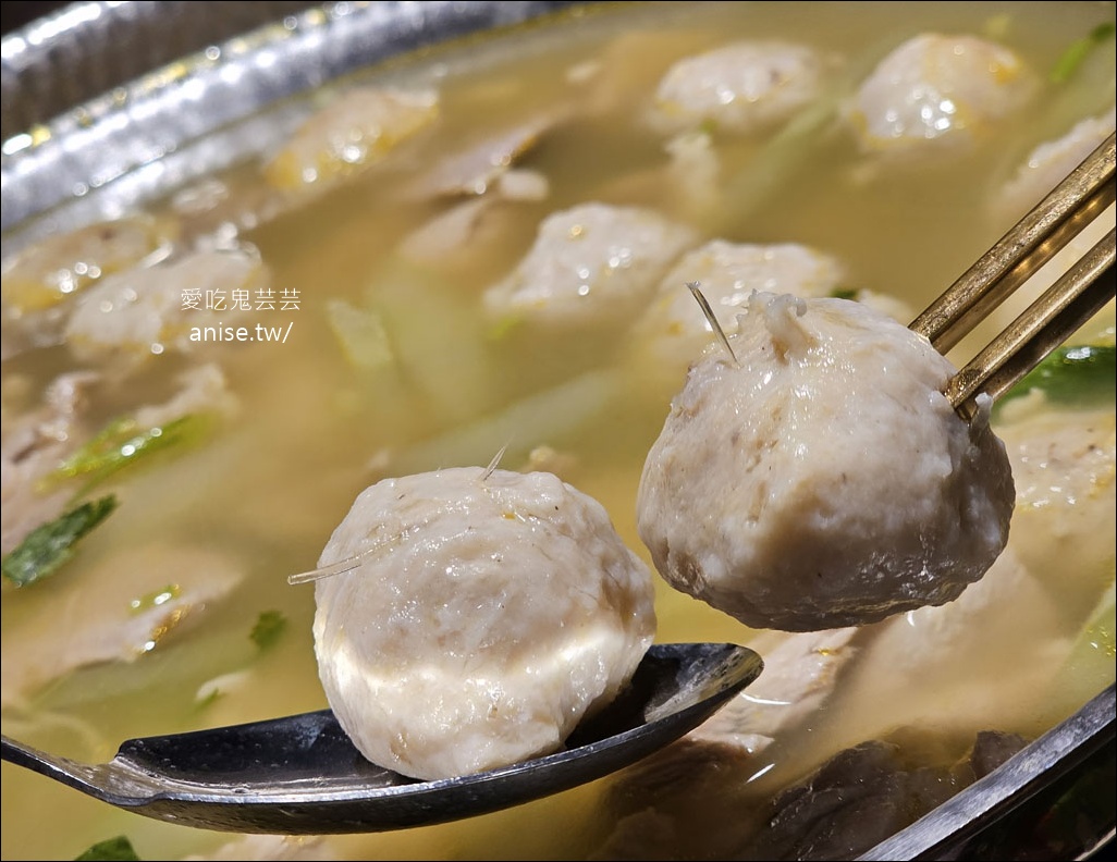 台北雅悅 (新天地餐飲集團)，南港婚宴會館，80週年價格實惠又彭派！