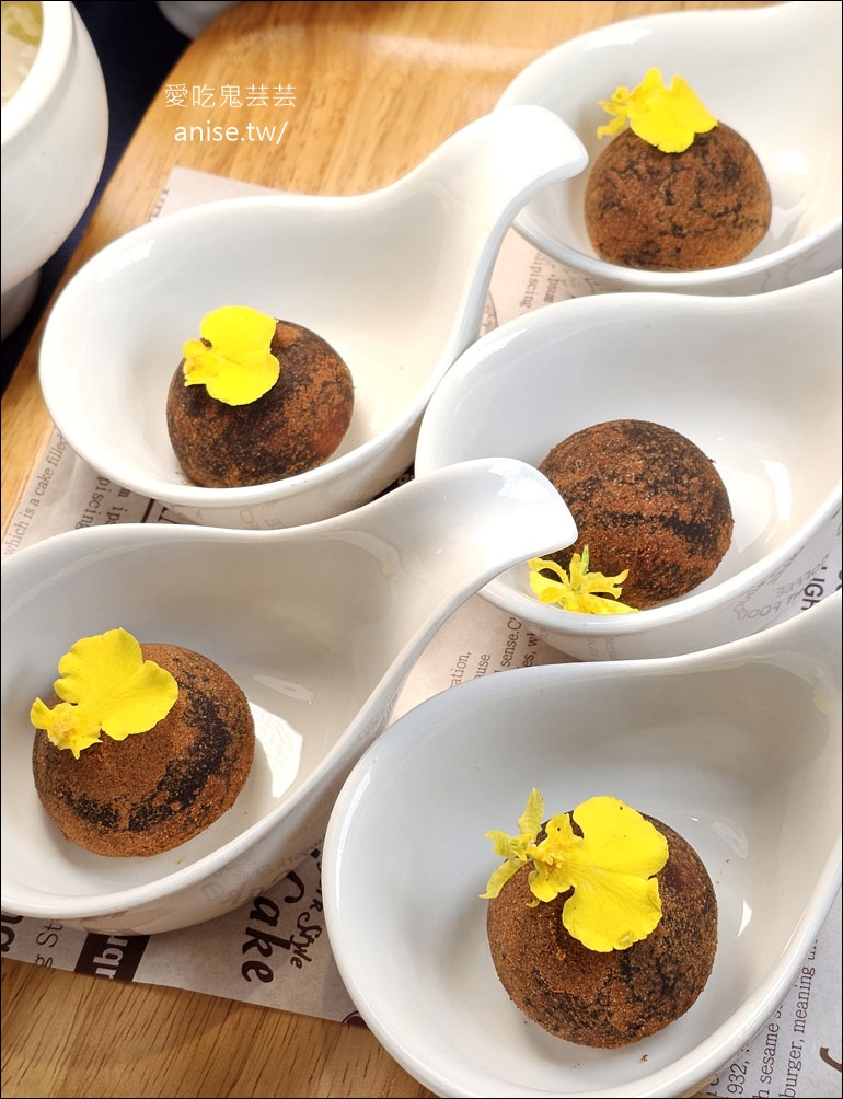 台北雅悅 (新天地餐飲集團)，南港婚宴會館，80週年價格實惠又彭派！