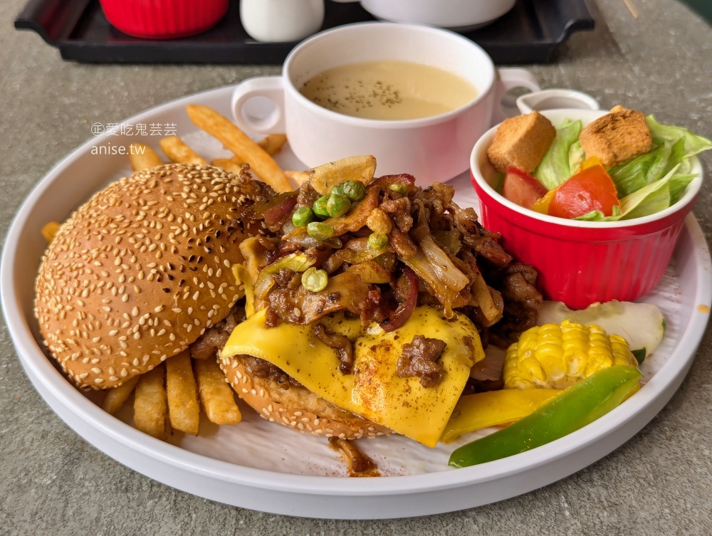 季風沙丘-老樣子三店，看潮音海風車吃日式刨冰，大園草漯沙丘咖啡店(姊姊食記)