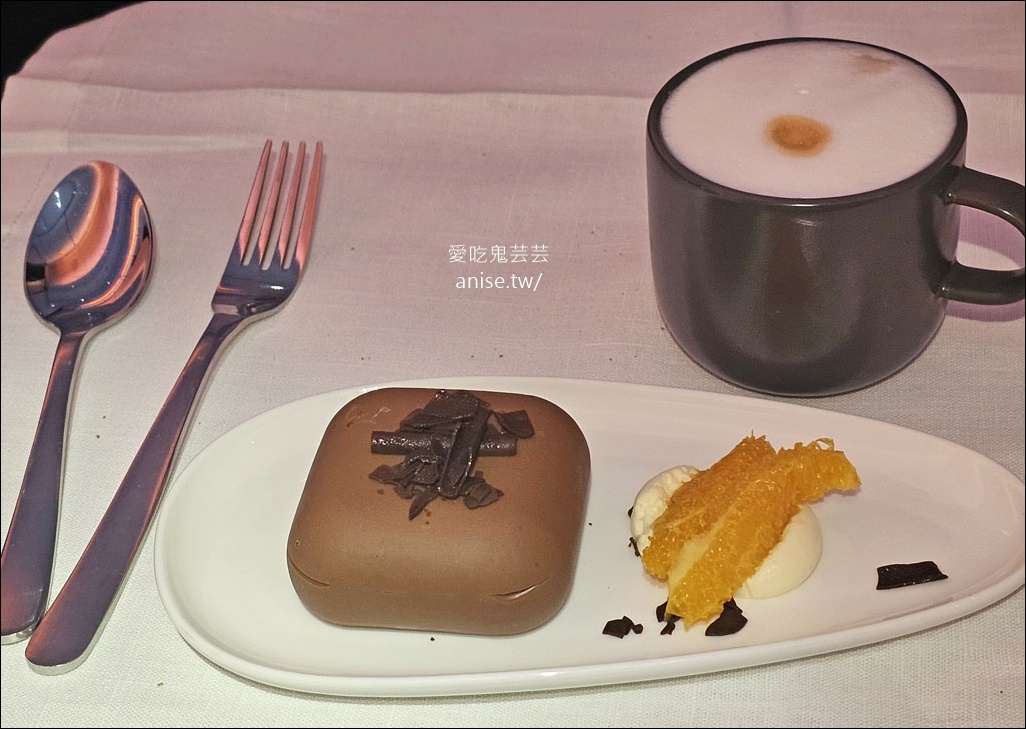 紐西蘭航空商務艙、空中沙發開箱 (搭乘日期：2025.8.5)