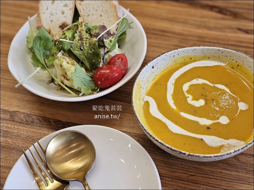 藝文特區美食 | 書帶蕨義式餐廳/獨立書店 (寵物友善)