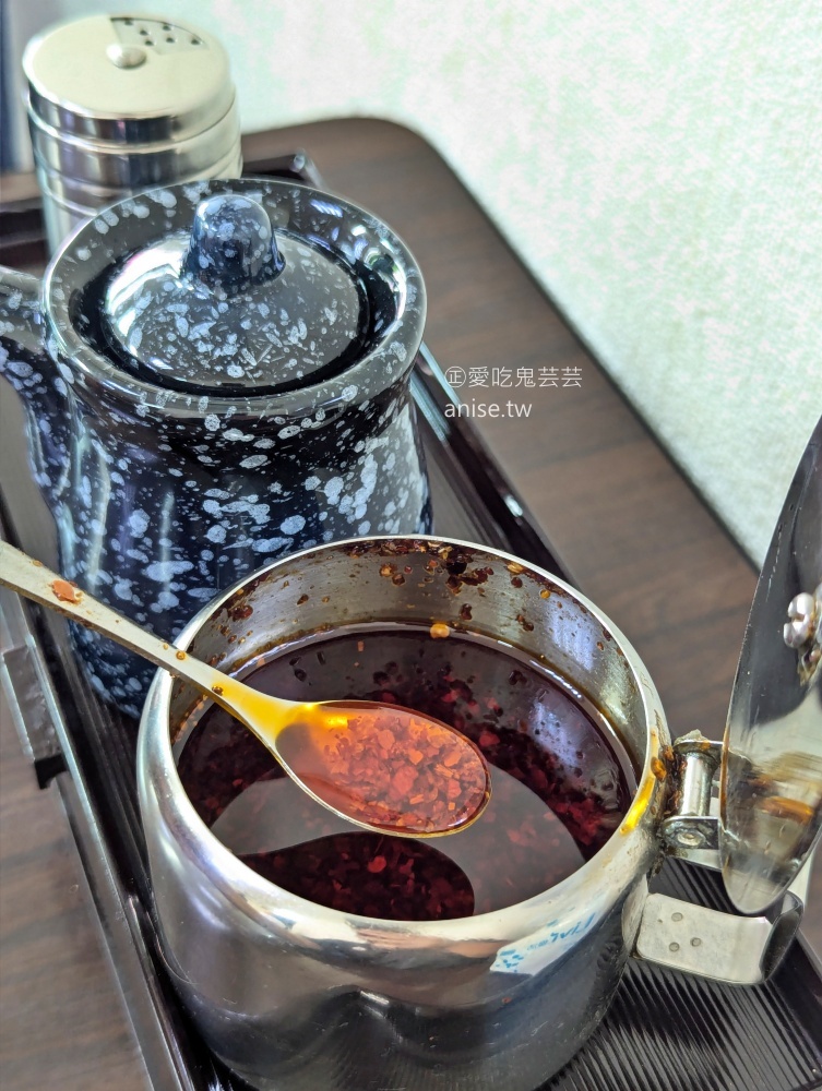 丰清揚小吃店，厚實排骨與香噴噴炒飯的絕配組合，新北投站美食(姊姊食記)