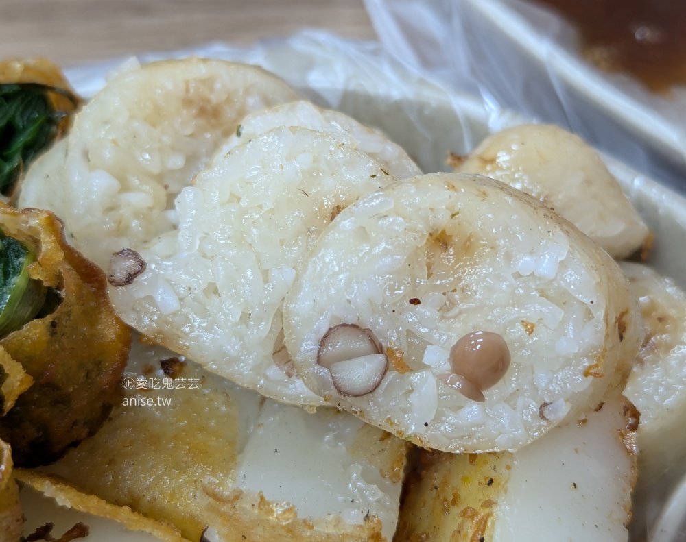 集美蚵嗲，大台北也吃的到肥美的蚵嗲與炸物，三重菜寮站美食(姊姊食記)