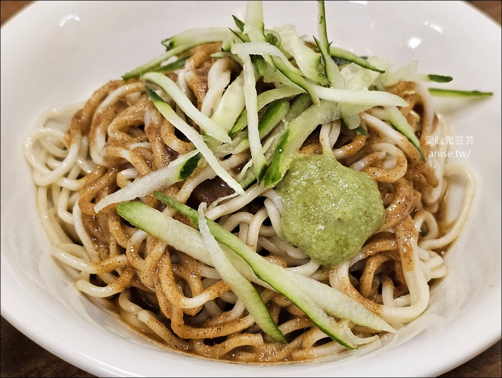 蘭花亭涼麵(創始店)，50年老店加入創新元素