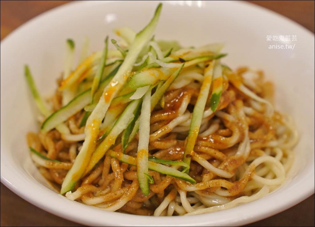 蘭花亭涼麵(創始店)，50年老店加入創新元素