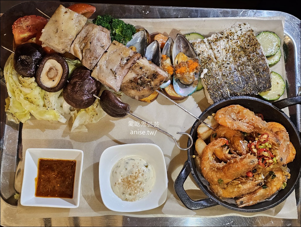 寨酌然野奢庄園，豪華露營、頂級Villa，一泊三食根本超享受！