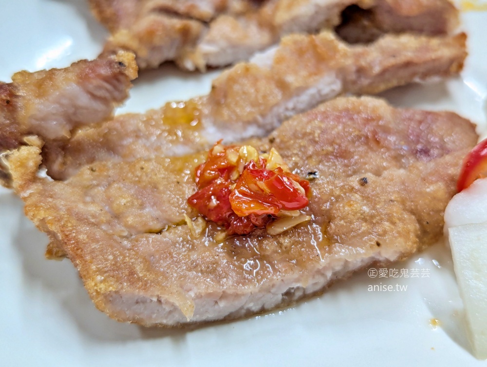 三味香麵店，巨大包子與菜肉餛飩，三代傳承桃源街美食老店(姊姊食記)