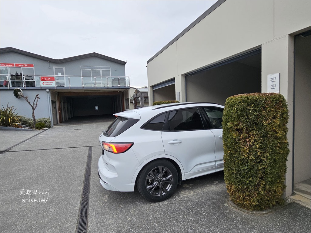 瓦納卡Wanaka住宿 | Lakeside Apartments，超完善的湖畔公寓 (世界上最孤獨的樹)