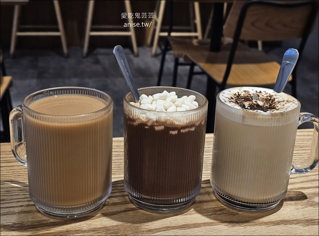 朝晨商號，新莊小清新早午餐，我是被布丁奶奶吸引來的！(寵物友善)