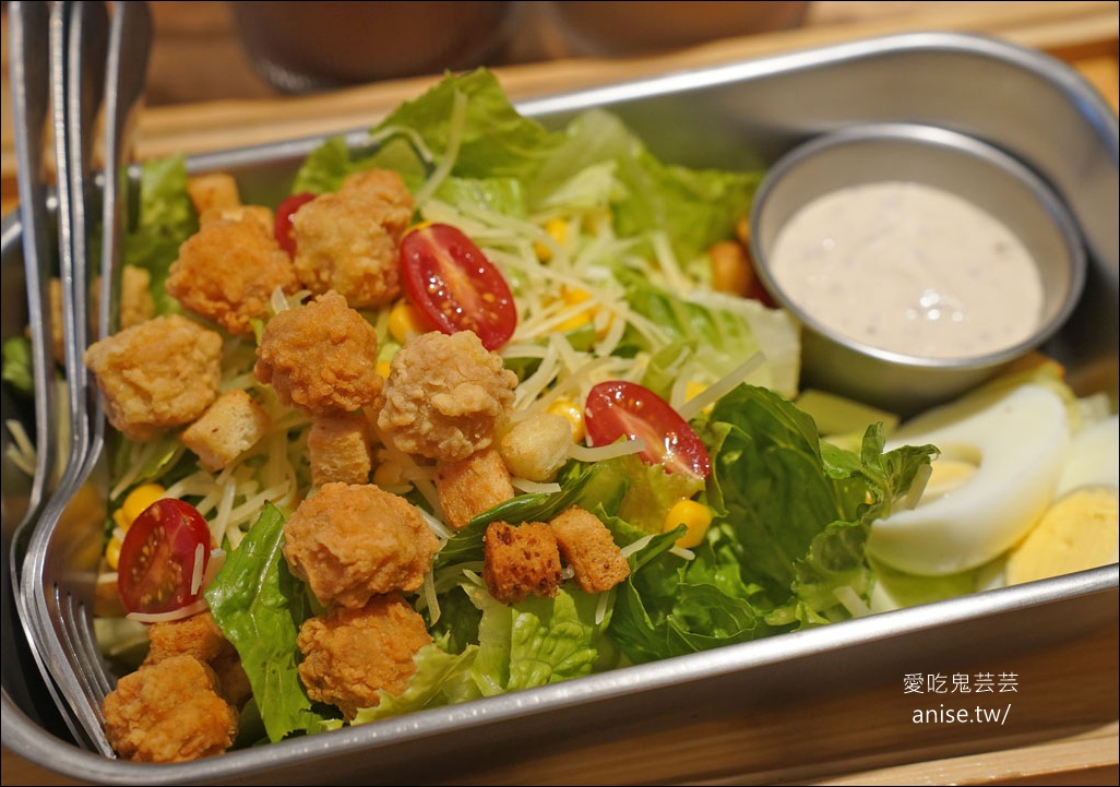 朝晨商號，新莊小清新早午餐，我是被布丁奶奶吸引來的！(寵物友善)