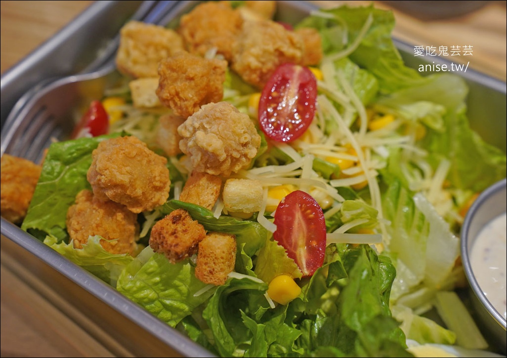 朝晨商號，新莊小清新早午餐，我是被布丁奶奶吸引來的！(寵物友善)