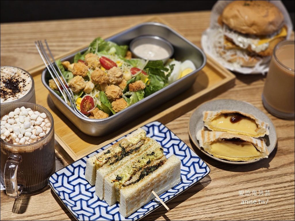 朝晨商號，新莊小清新早午餐，我是被布丁奶奶吸引來的！(寵物友善)