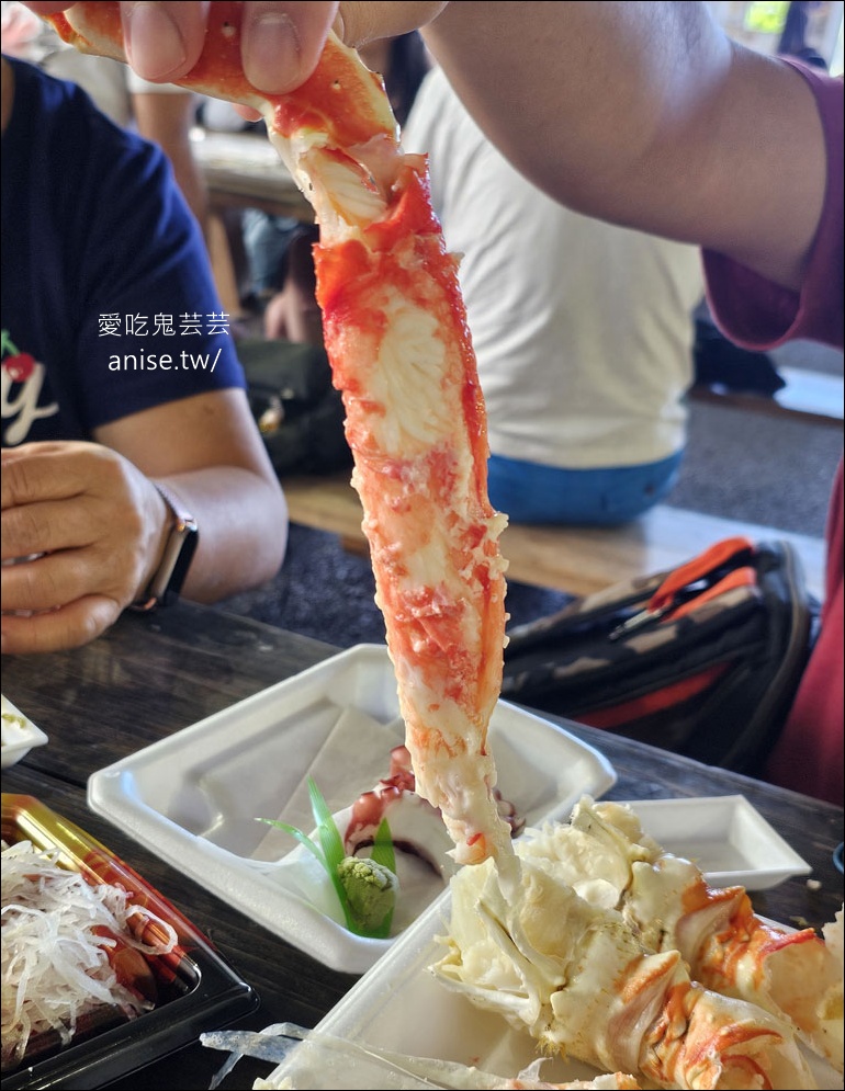 糸滿魚市場@沖繩海鮮，各式各樣海鮮，瘋狂拿是不用錢逆？