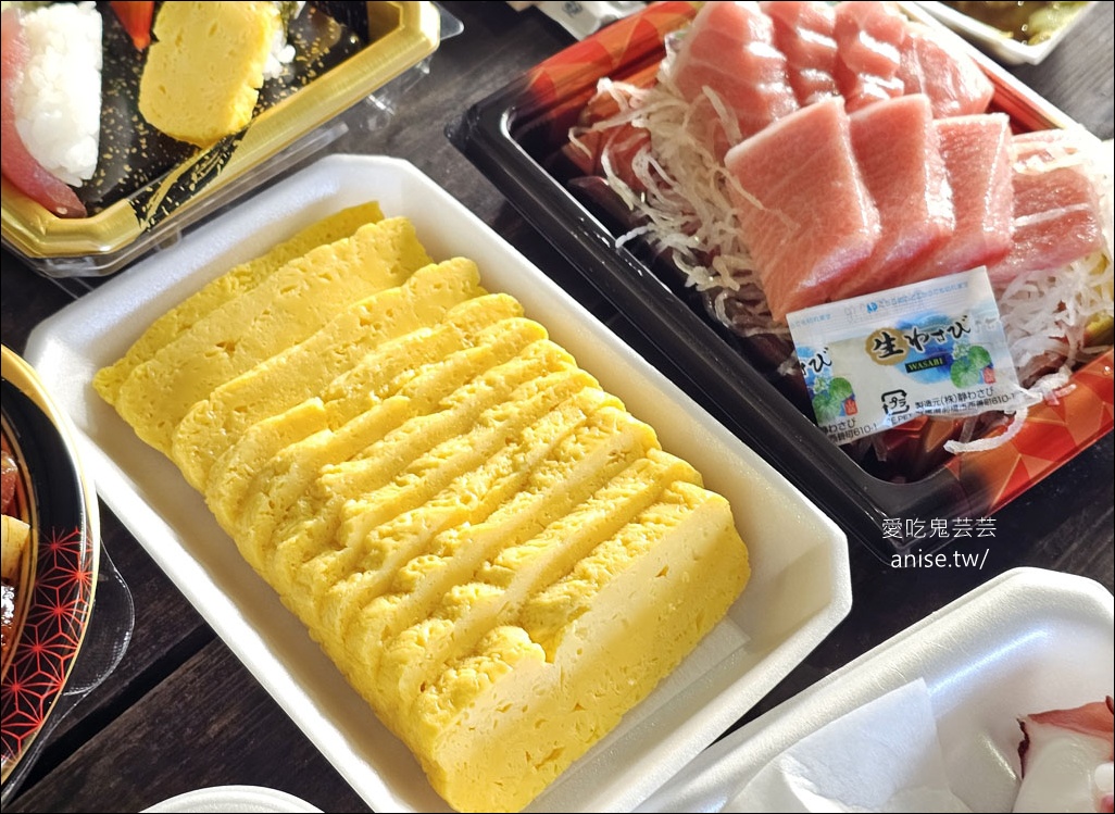 糸滿魚市場@沖繩海鮮，各式各樣海鮮，瘋狂拿是不用錢逆？