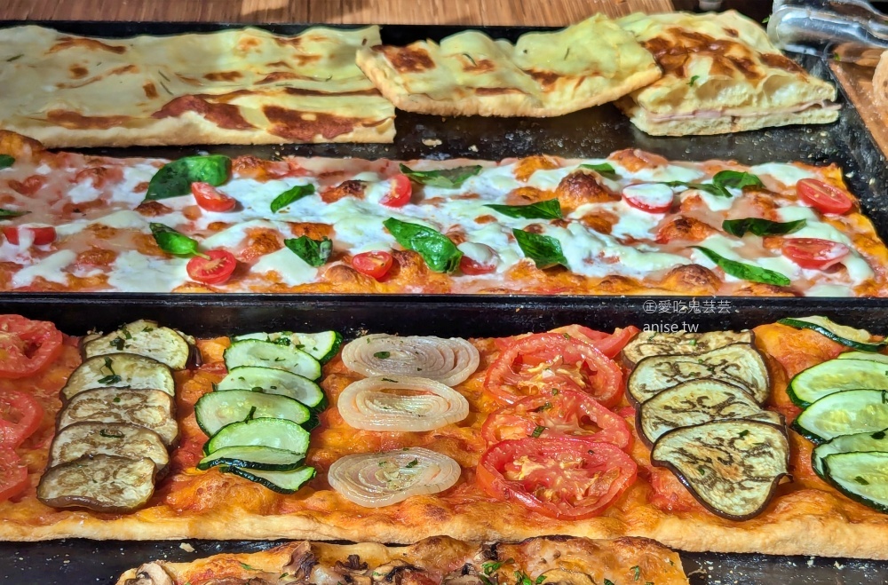 Pizza power，貌不驚人的香腸披薩卻是意外的好吃，中和廟口美食(姊姊食記) @愛吃鬼芸芸