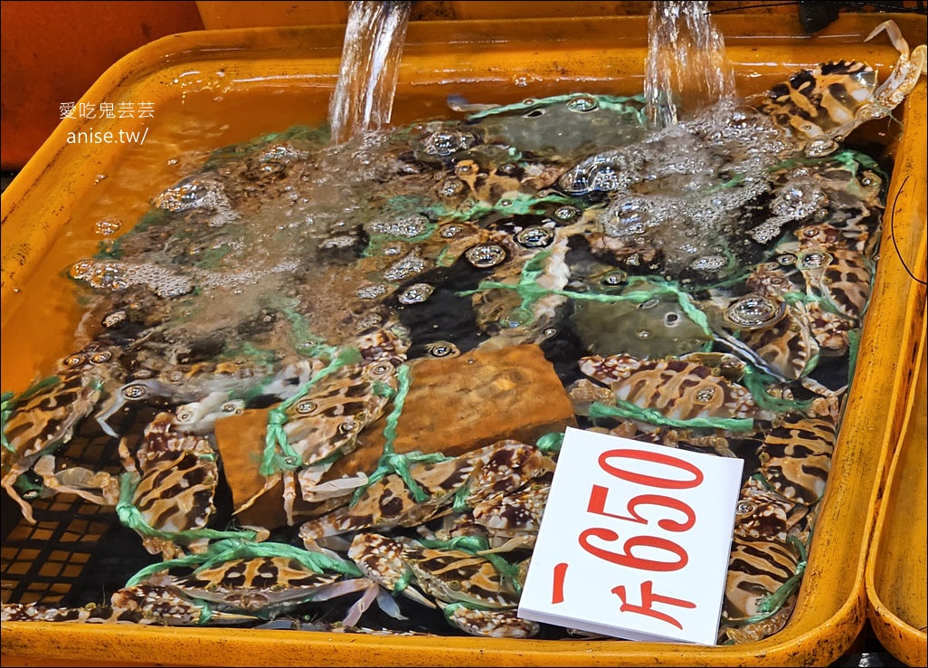 龜吼漁港漁夫市集 | 一樓買海鮮、二樓熱炒+代客料理，用餐區無敵海景太厲害！