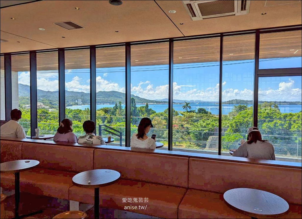 沖繩名護 | 絕美海景星巴克 (近美麗海水族館) @愛吃鬼芸芸