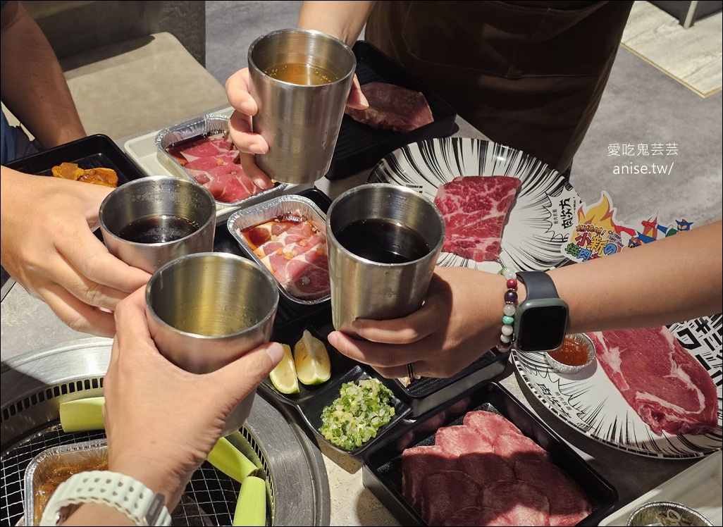 肉次方 燒肉放題 | 燒肉店也有壽喜燒吃到飽？還添加貴族糖果金平糖，原塊牛排務必吃好吃滿！