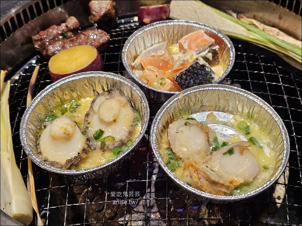 肉次方 燒肉放題 | 燒肉店也有壽喜燒吃到飽？還添加貴族糖果金平糖，原塊牛排務必吃好吃滿！