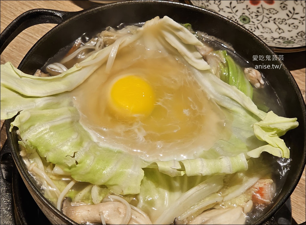 台中火鍋 | 湯棧中清店，冷藏肉鍋物專賣店，湯底有雞肉耶！