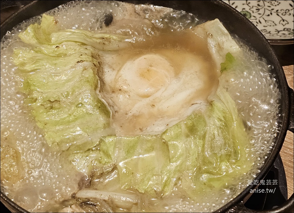 台中火鍋 | 湯棧中清店，冷藏肉鍋物專賣店，湯底有雞肉耶！