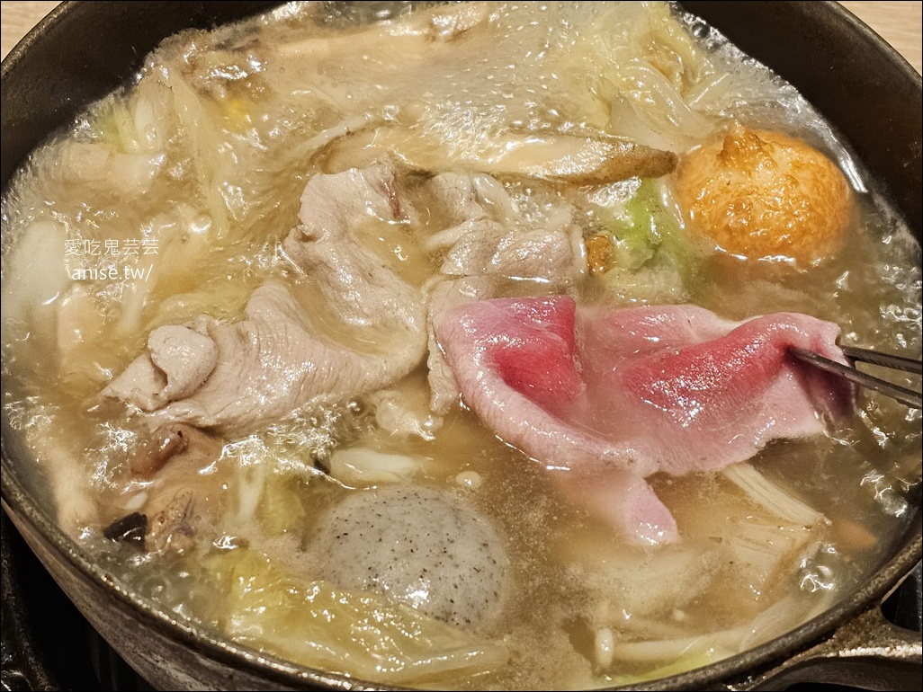 台中火鍋 | 湯棧中清店，冷藏肉鍋物專賣店，湯底有雞肉耶！