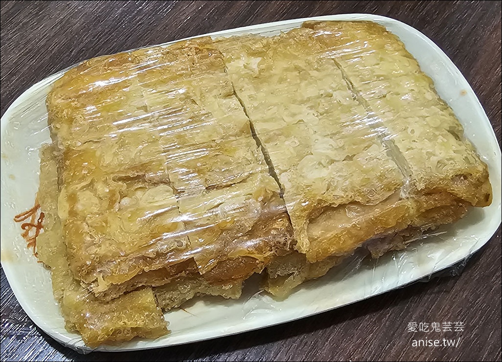 福緣火鍋，生意好到平日下午都要排隊(平日可預約)，還有隱藏版熱炒！